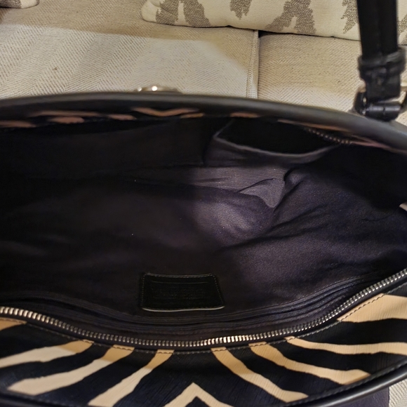 Coach purse - Picture 3 of 3